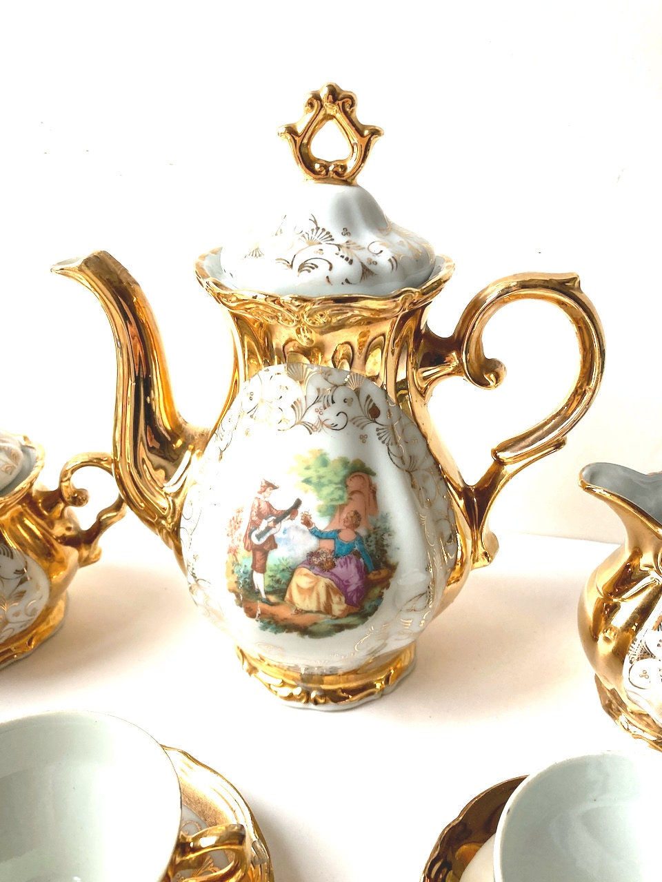 Théière, du service à thé HIGH TEA porcelaine fine italienne doré