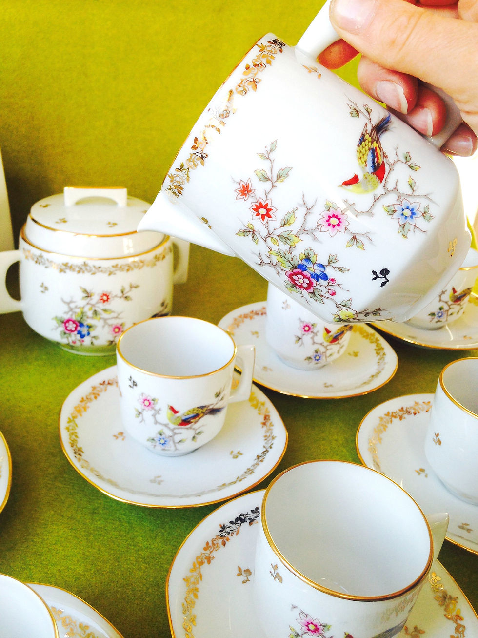 Miniature : Pot à lait vintage en porcelaine de Limoges service à thé paon