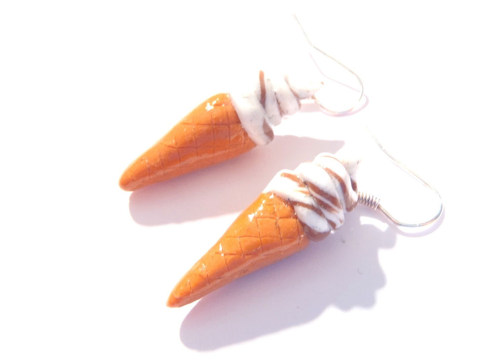 Thumbnail: boucles d'oreilles glaces vanille chocolat faites main