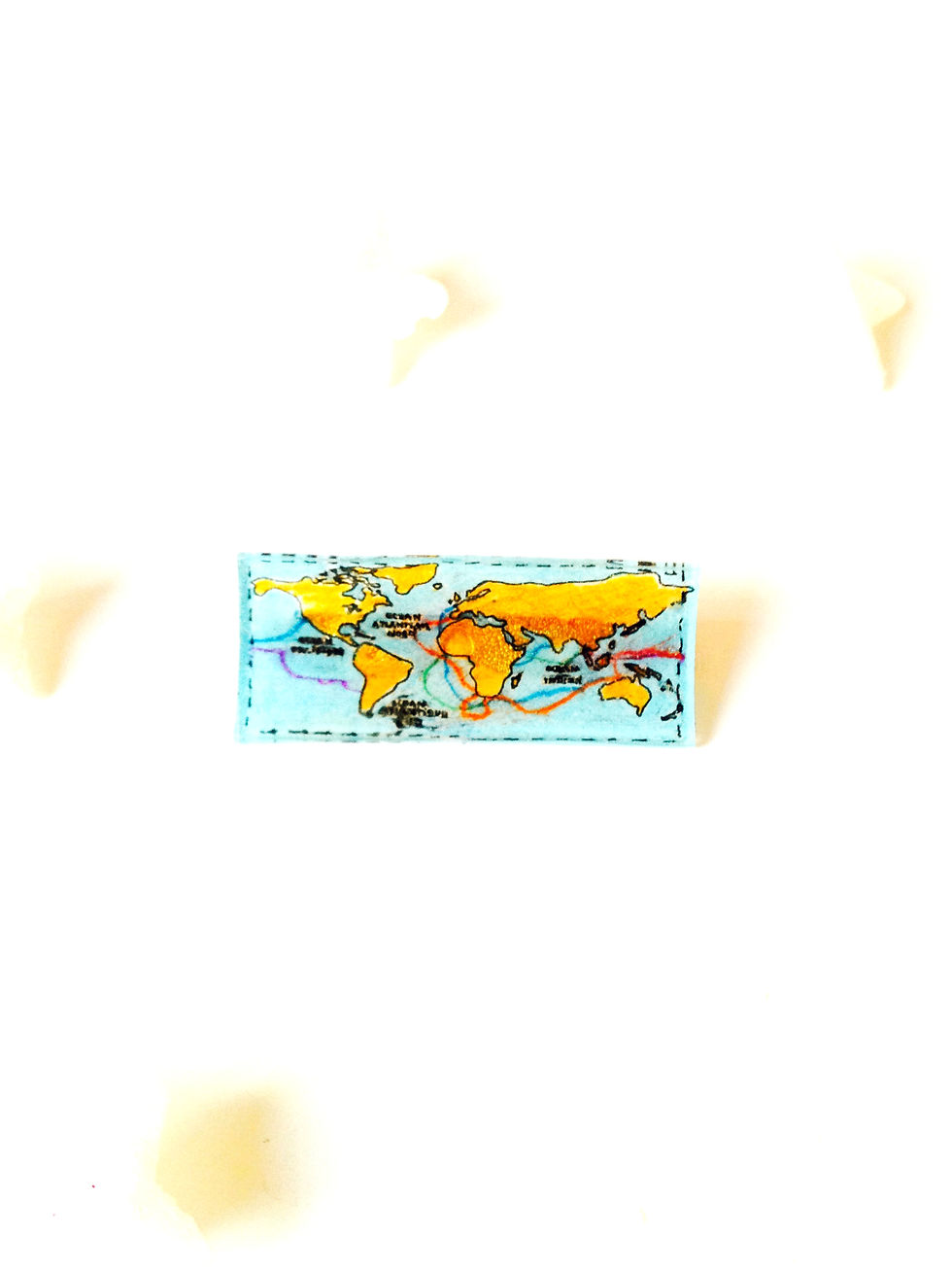Thumbnail: Broche mini L'ITINÉRAIRE MAPPEMONDE