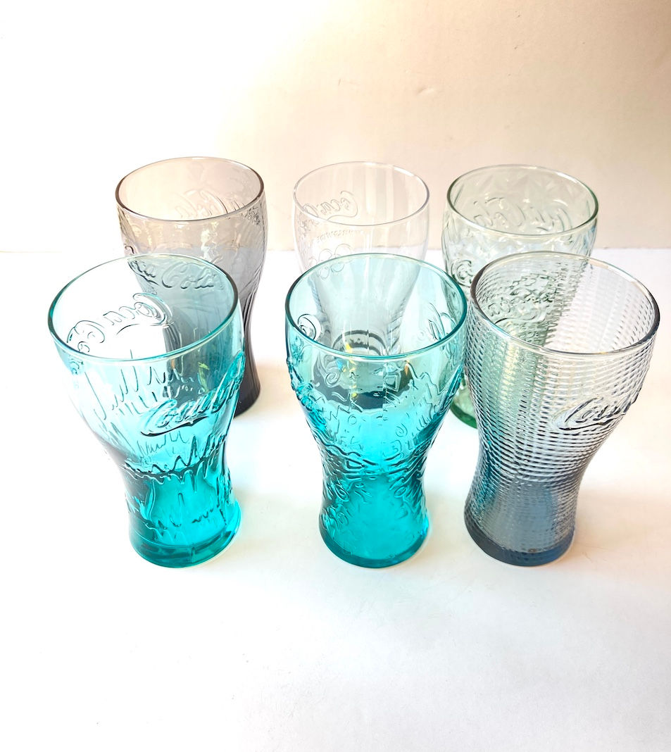 Miniature : 6 grands verres spéciaux Coca Cola vintage transparents en relief de collection