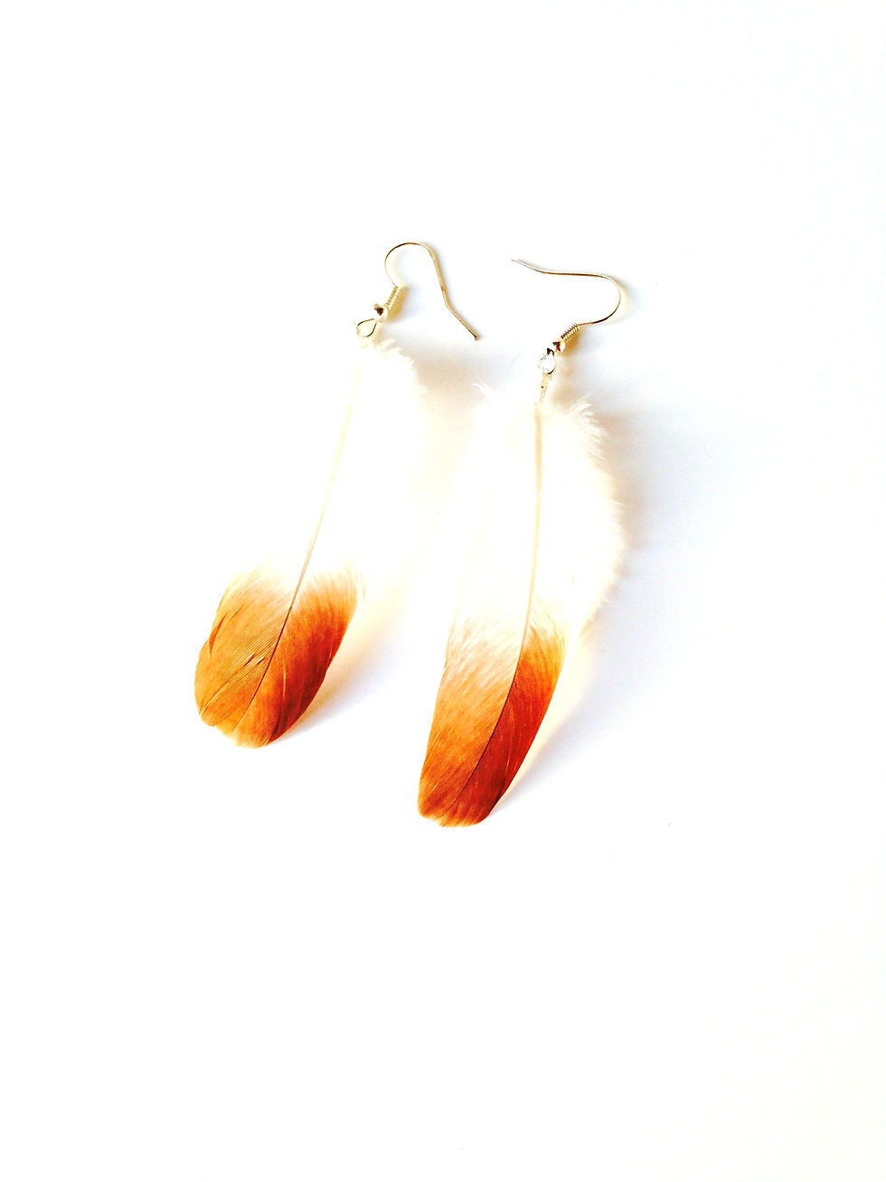 Thumbnail: boucles d'oreilles faites main marron et blanc