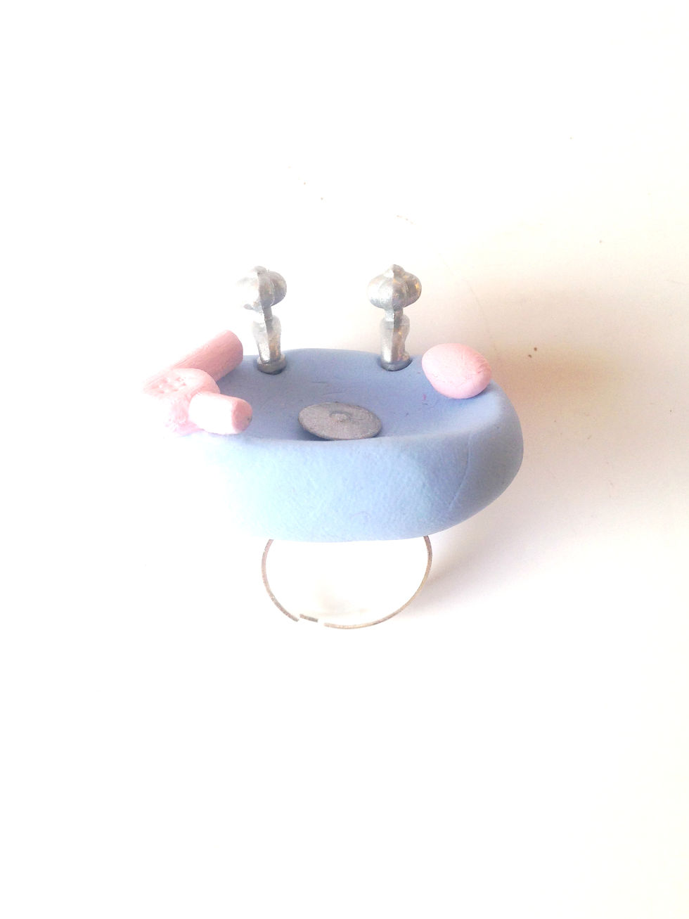 Thumbnail: Bague LE LAVABO miniature bleu ajustable