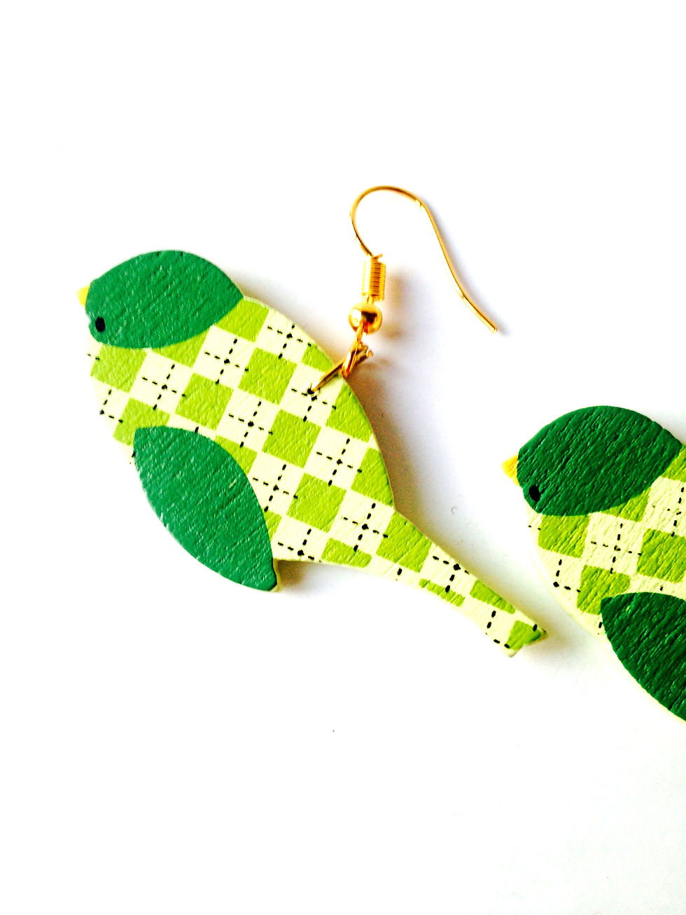 Thumbnail: boucles d'oreilles oiseaux verts avec jacquart