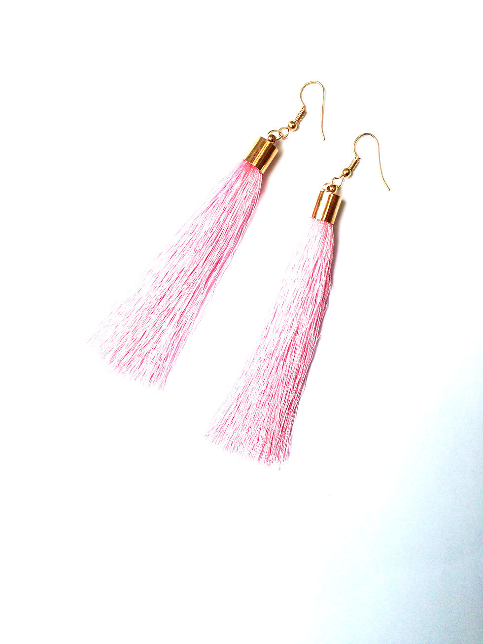 Thumbnail: Boucles d'oreilles VAHINÉE grands pompons roses