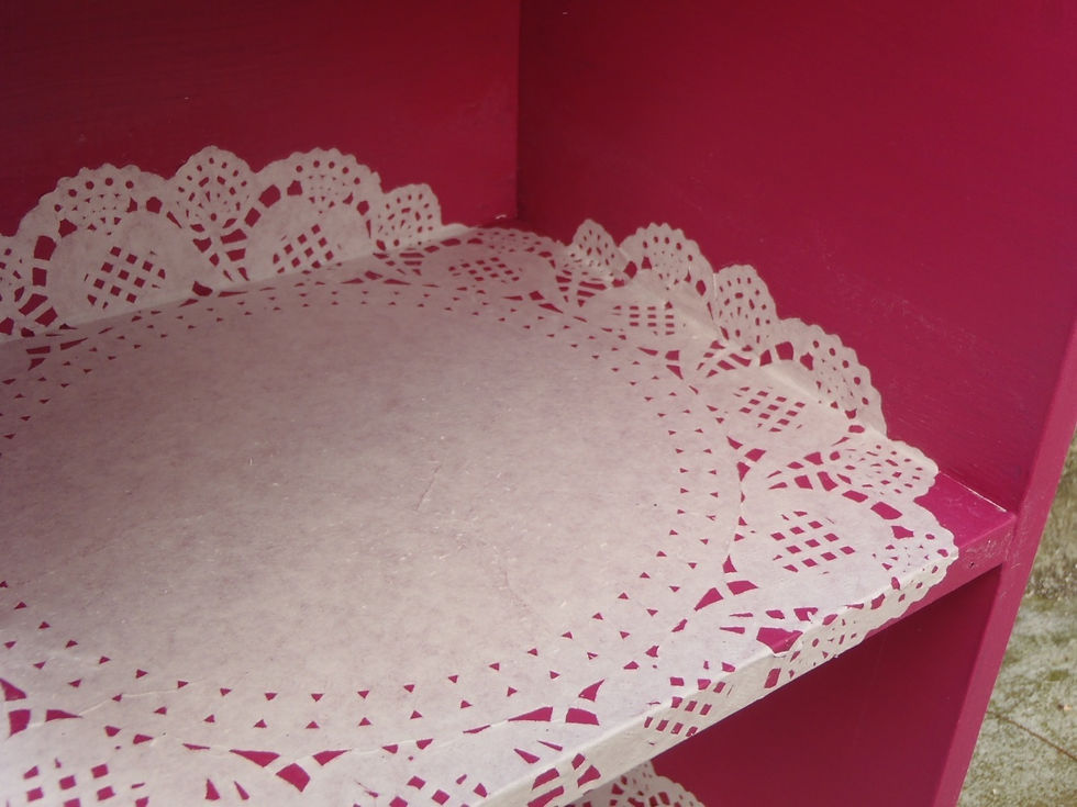 Miniature : Etagère upcyclée LA DENTELLIÈRE rose fuchsia avec collage