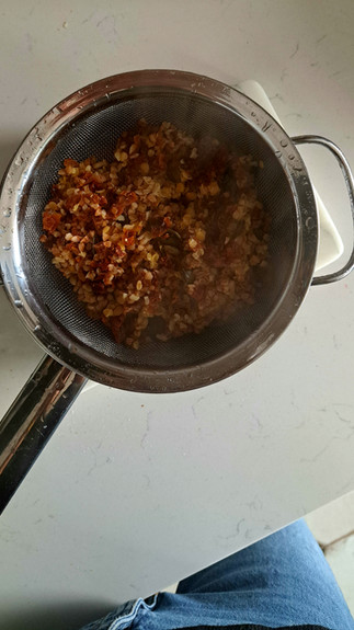 przepis na kaszę w sosie pomidorowym z tahini