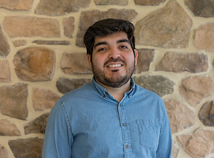 Nefta Erroa Headshot.jpg