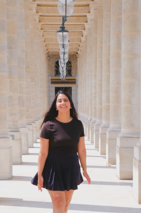 Professional scenic photoshoot in Paris