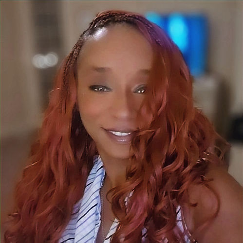 Tisha, Foodie and Traveler