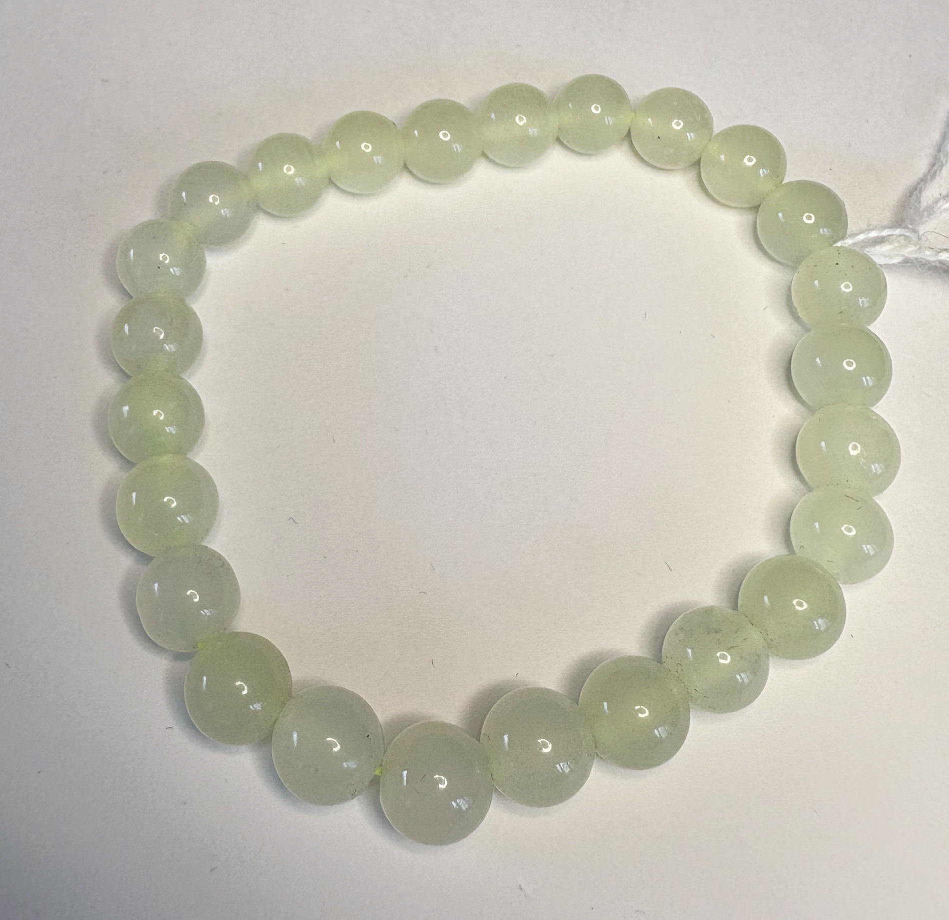 Bracelet avec pierres précieuses de préhnite