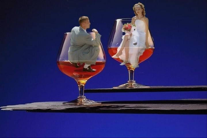 10984135_775627259218095_686363733029409