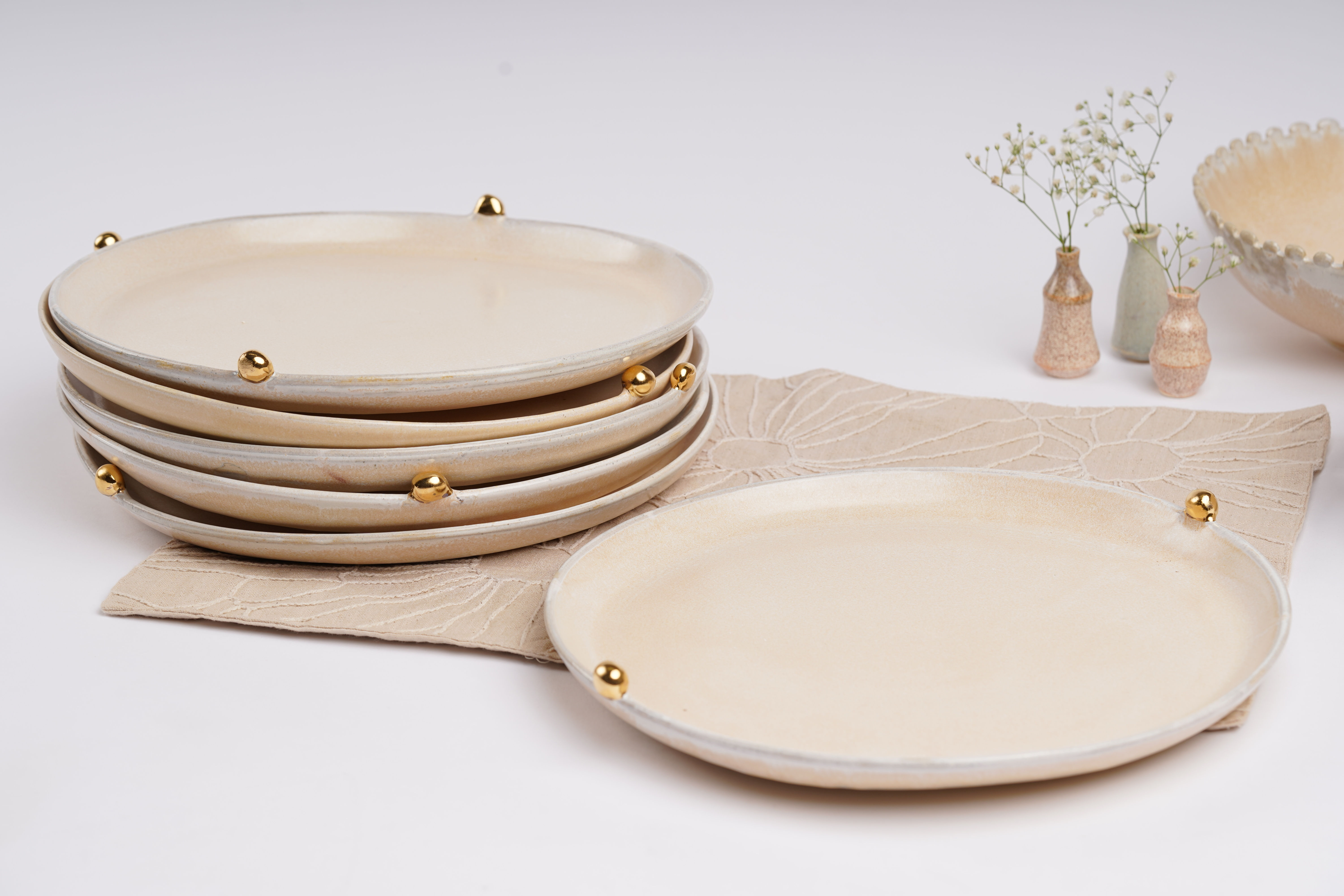 Whites of a pearl Dinner Plate