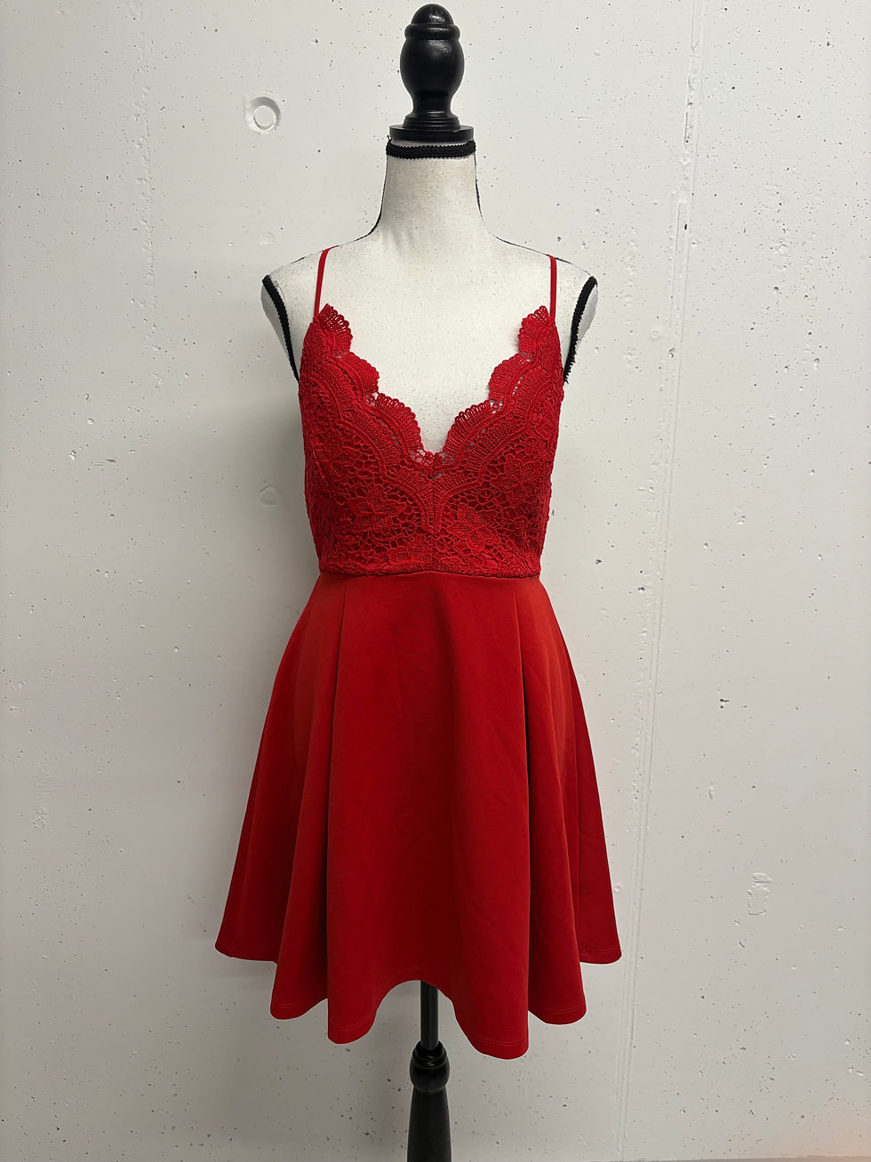 FASHIONNOVA Minikleid Gr. M