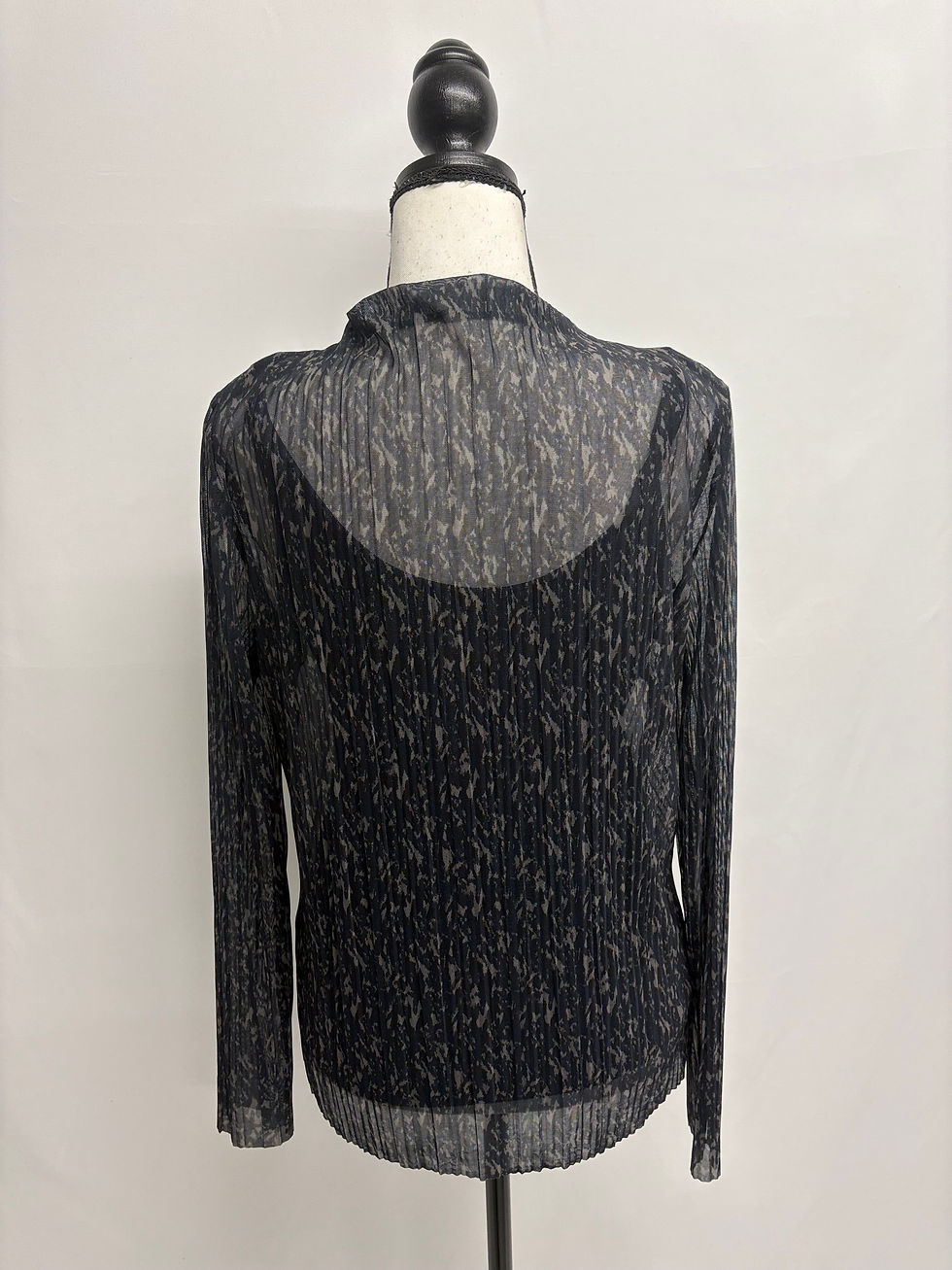 Miniaturbild: YAYA transparentes Shirt mit Muster Gr. M