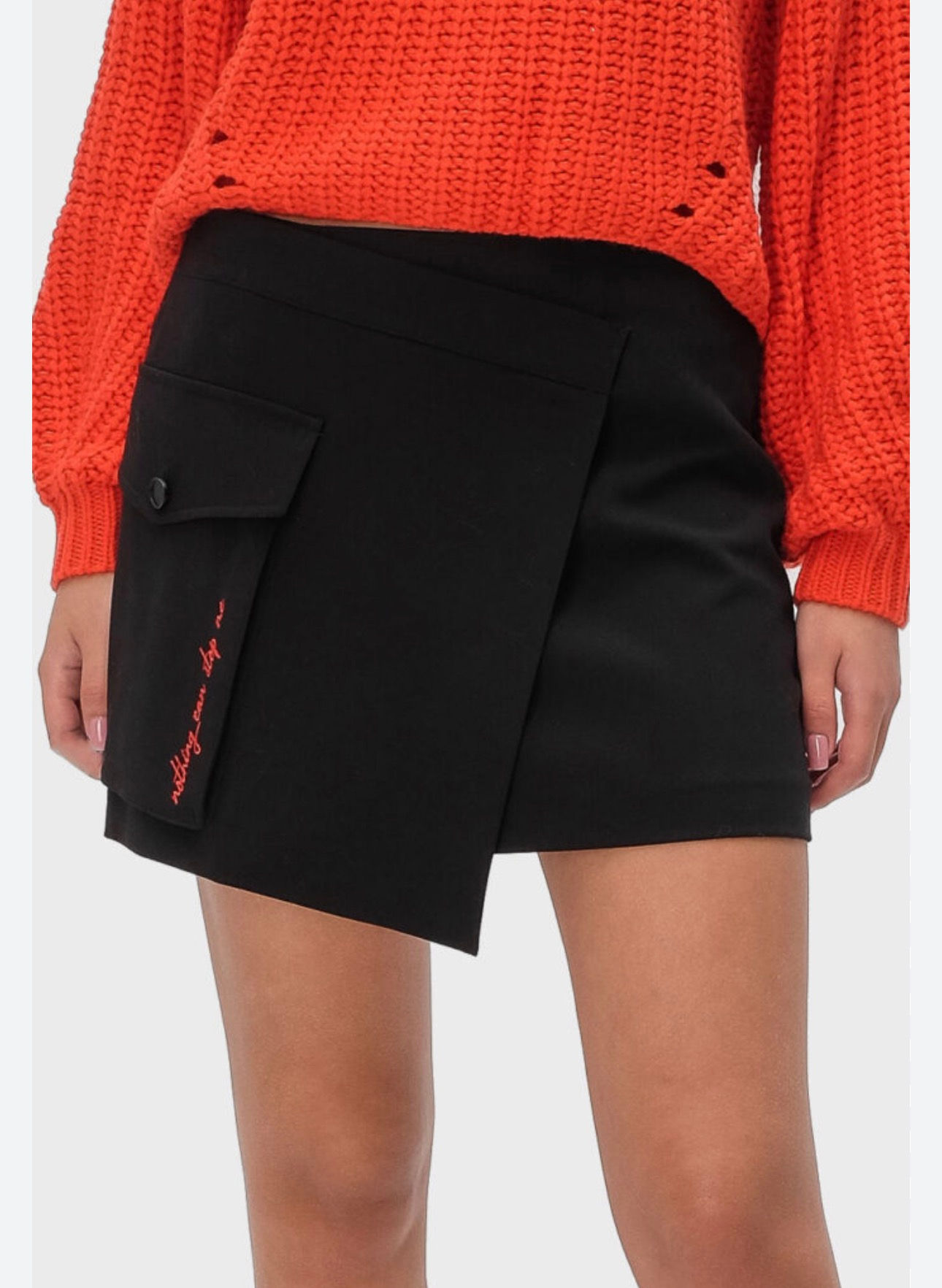 TWINSET bestickter Minirock Gr. M (NP 169.-)