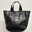 Miniaturbild: Tasche aus Leder in Kroko-Optik