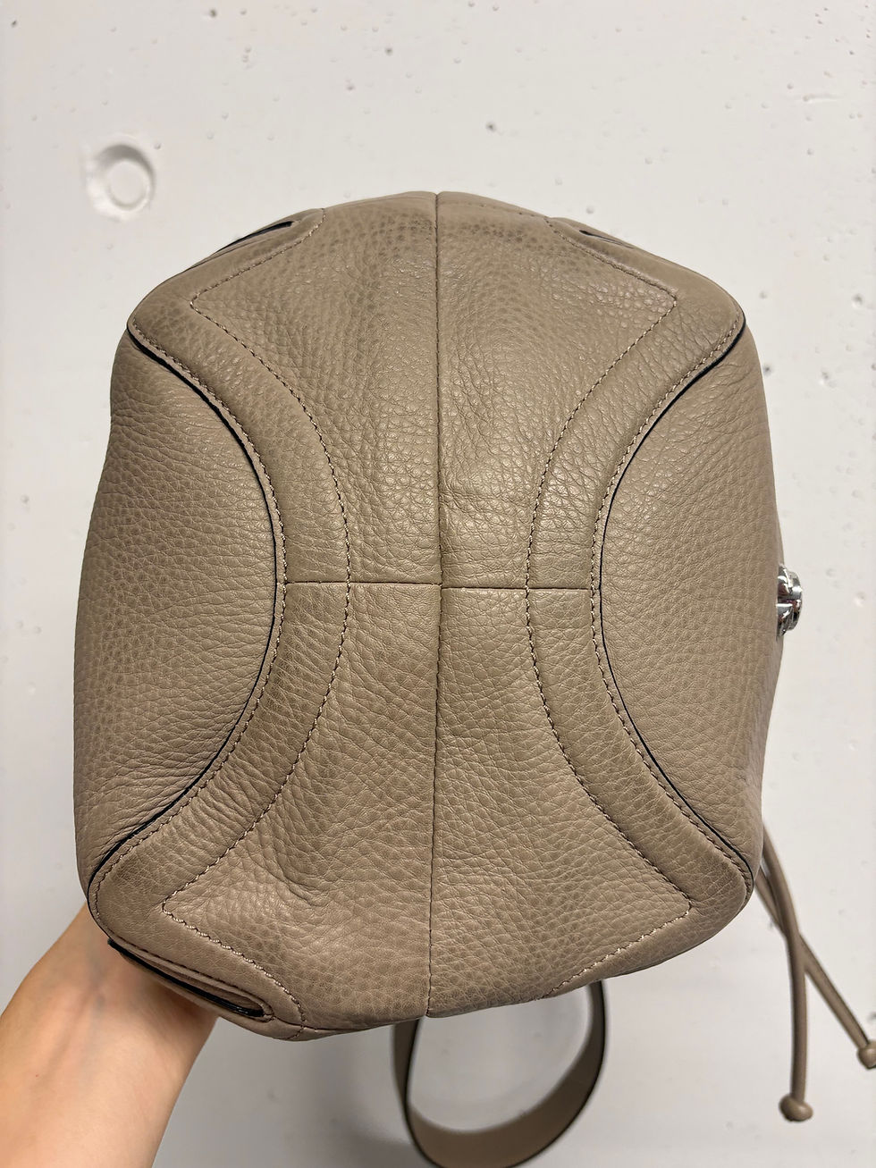 Miniaturbild: NAVYBOOT Beuteltasche aus Leder