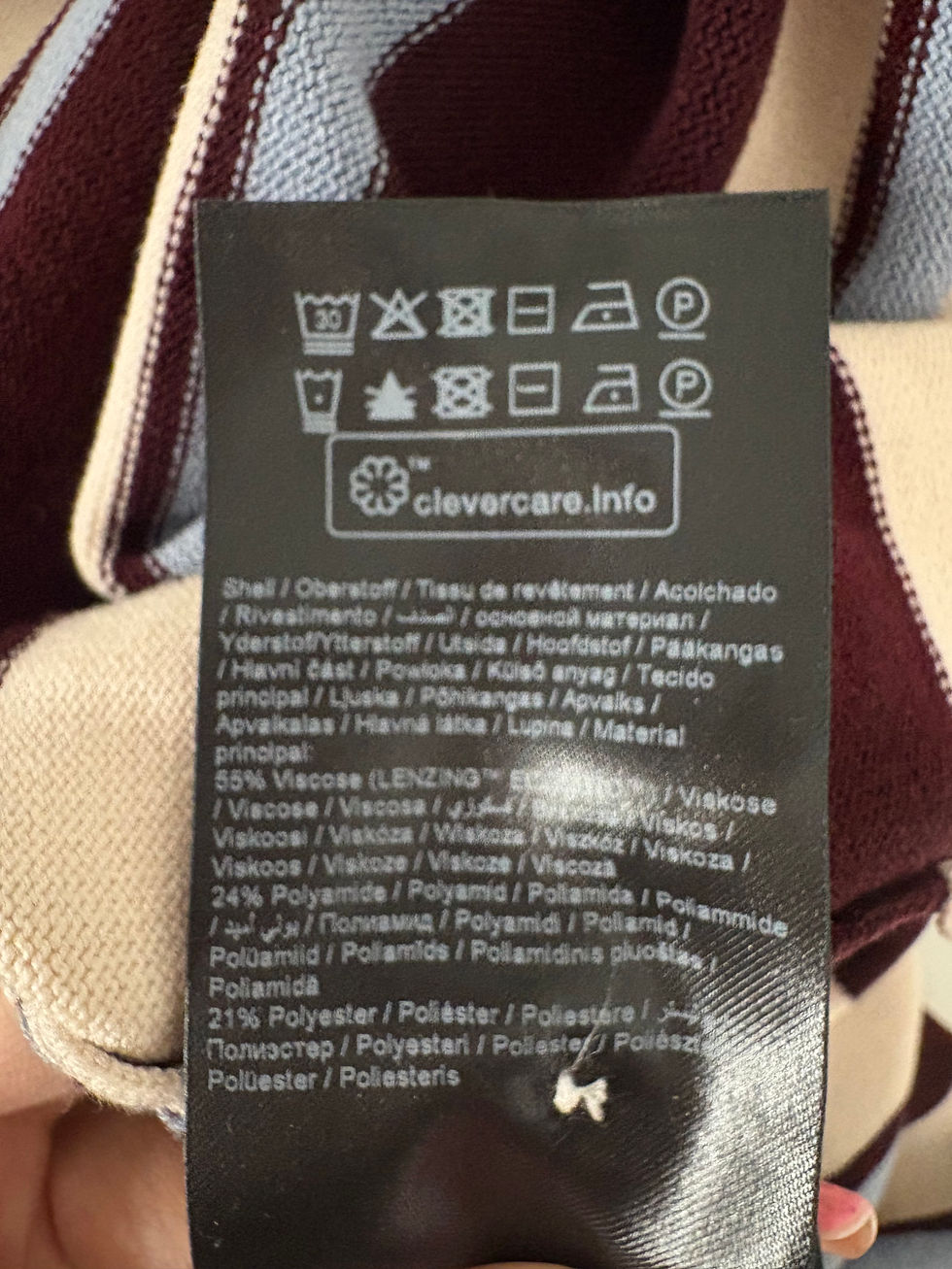 Miniaturbild: GESTUZ Poloshirt aus Viskose Gr. XL