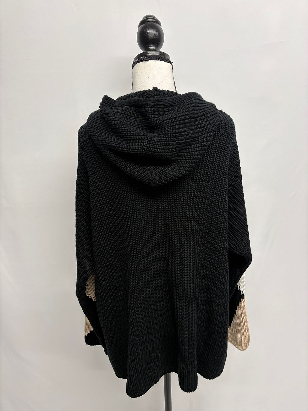 Miniaturbild: MONARI Strickpullover mit Kapuze Gr. 44