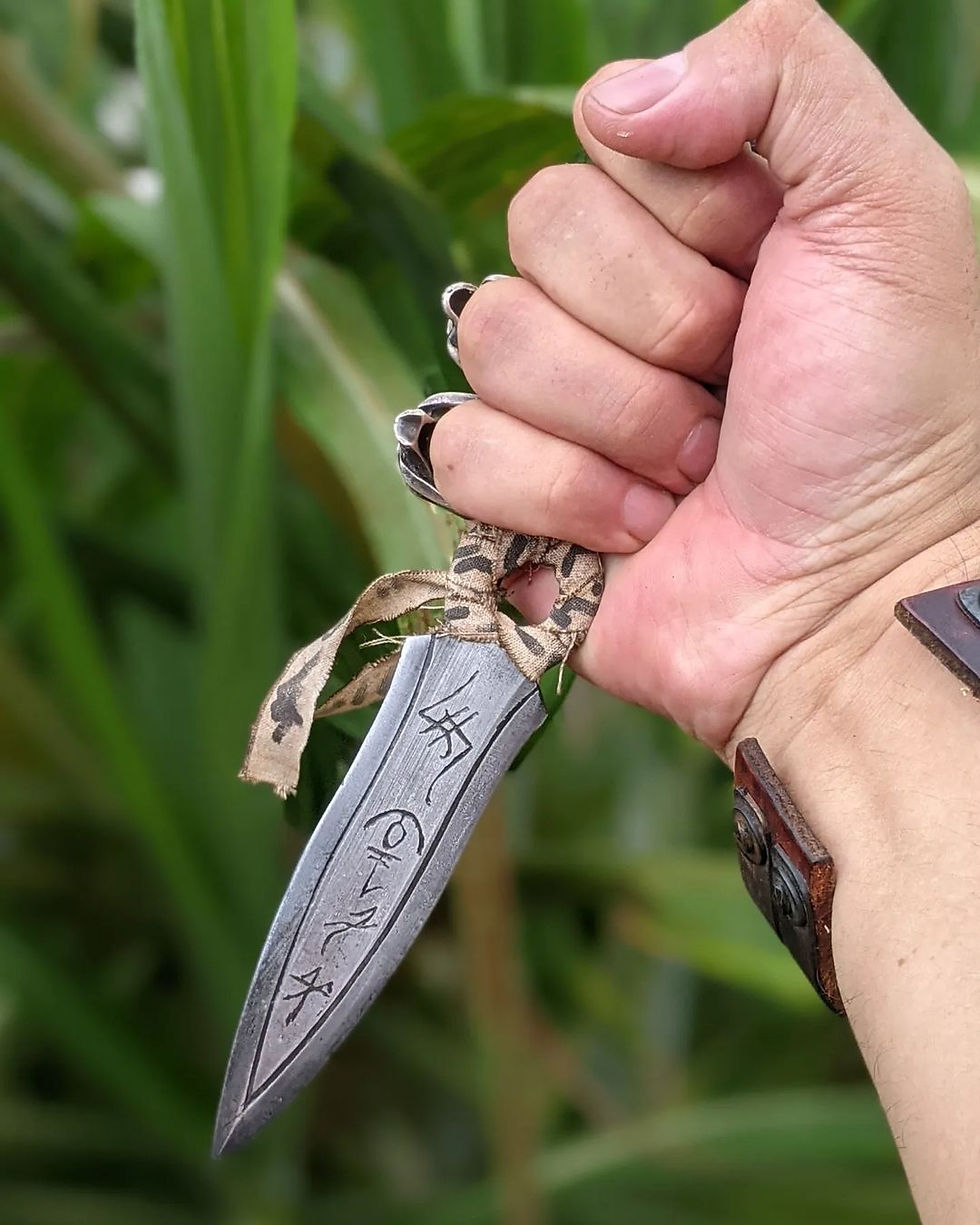 Miniatura: Punhal " Senhora dos Portais"