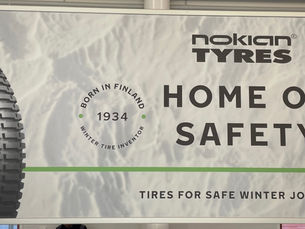 Nokian Renkaat ei onnistu kirjoittamaan rengas-sanaa englanniksi johdonmukaisesti