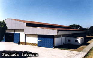 Galpón Nave Industrial en Cagua Aragua Venezuela con rieles para puente grúa