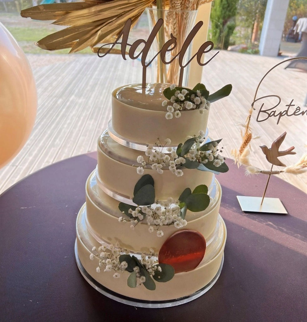 Miniatura: Topper cake personnalisé en bois pour mariage, baptême ou anniversaire, thème au choix.