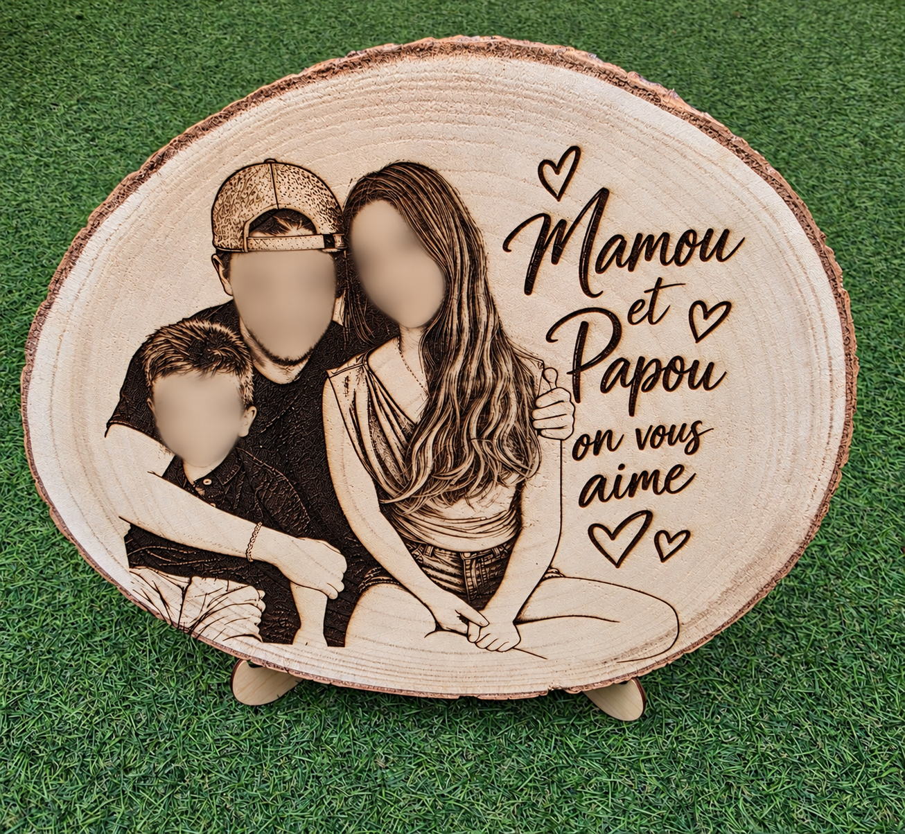 Rondin de bois naturel personnalisé avec photo de famille gravée au laser et message d'amour pour les grands-parents.