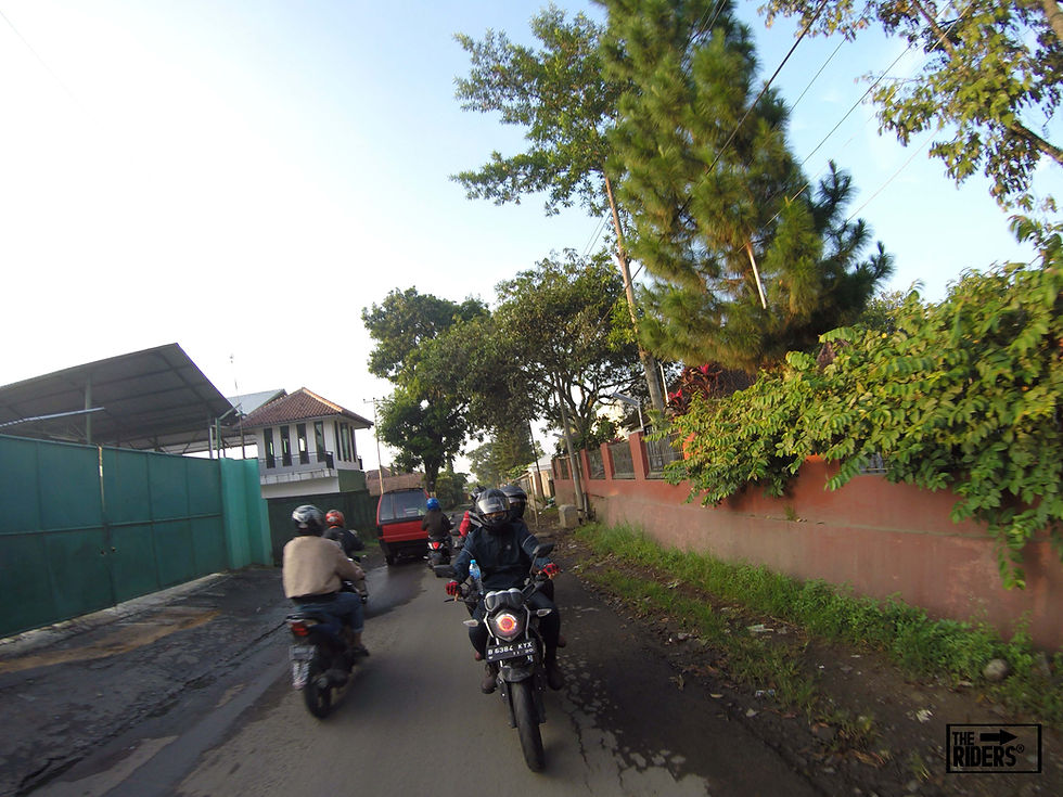 touring-motor-indonesia