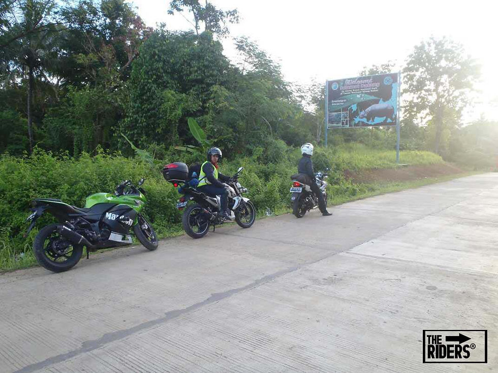 touring-motor-indonesia-bikers