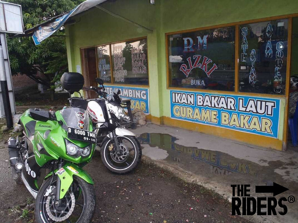 touring-motor-indonesia-bikers