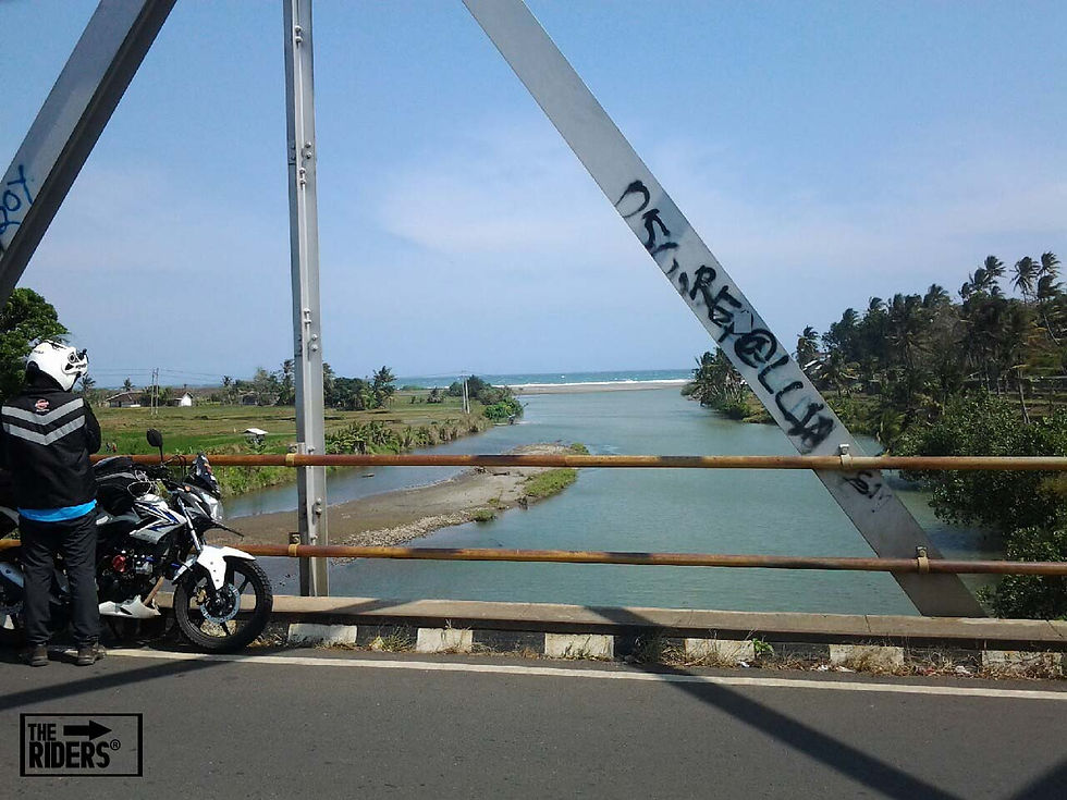 touring-motor-indonesia-bikers