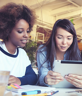 Students with iPad