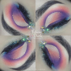 Maquillaje colorido de ayer