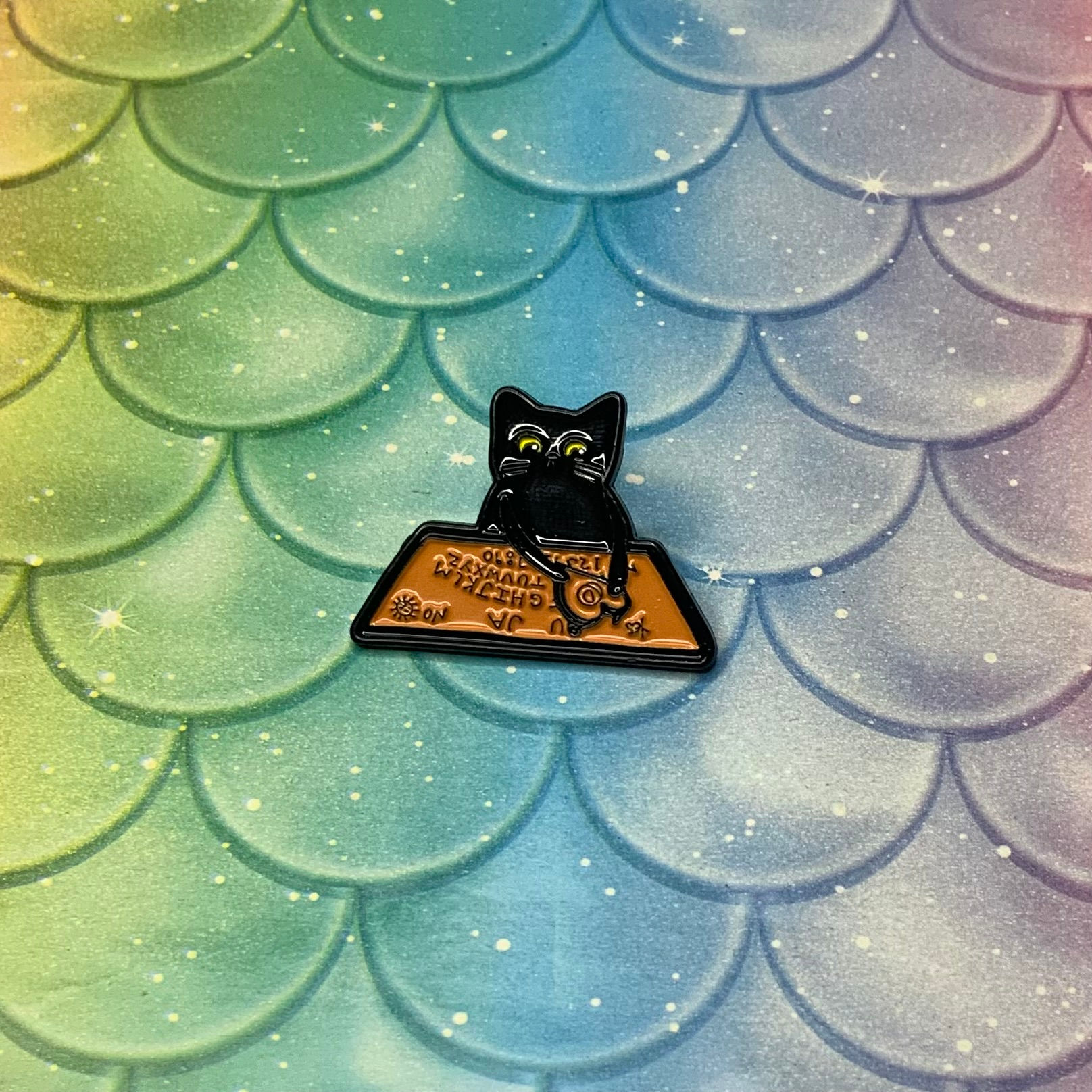 Pin - Ouija Cat