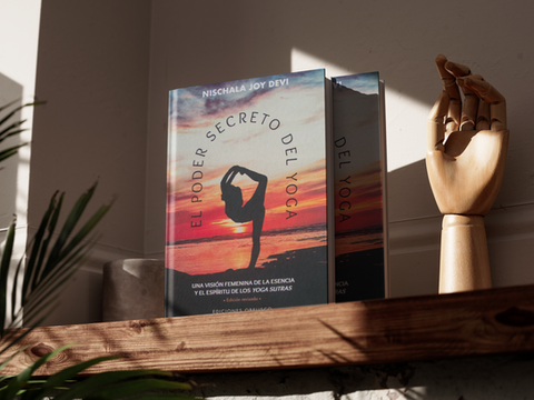 Couverture Livre Yoga