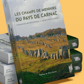 Couverture du livre "Le champs de menhirs du pays de Carnac"
