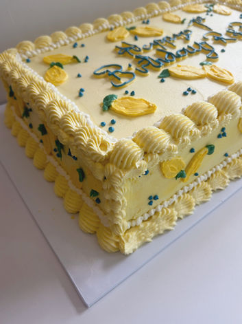lemon cake ; rectangle cake ; 1st birthday cake ; Italian summer ; lemon curd; birthday cake ; small business