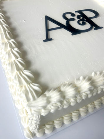 White vintage cake ; engagement cake ; Gluten Free cake ; square cake ; custom cake ; cake decorating ; small business