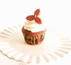 Poinsettia Cupcake