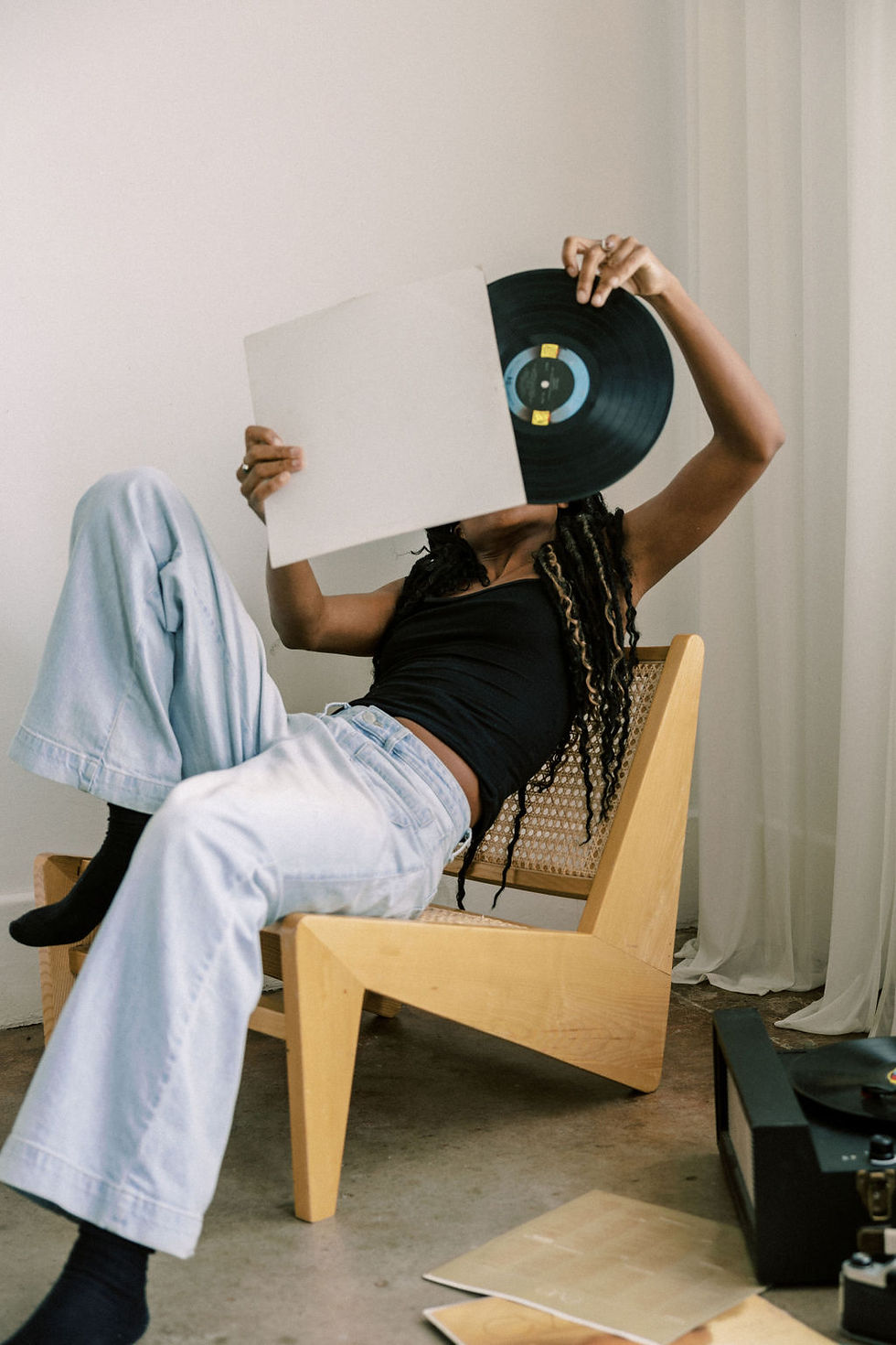 Mastering the Location Independent Lifestyle: 5 Psychology-Backed Habits