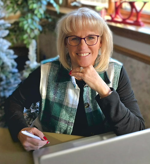 Tammy Gulaskey, owner of Gulaskey Bookkeeping Solutions, helping small businesses gain financial clarity through bookkeeping services.