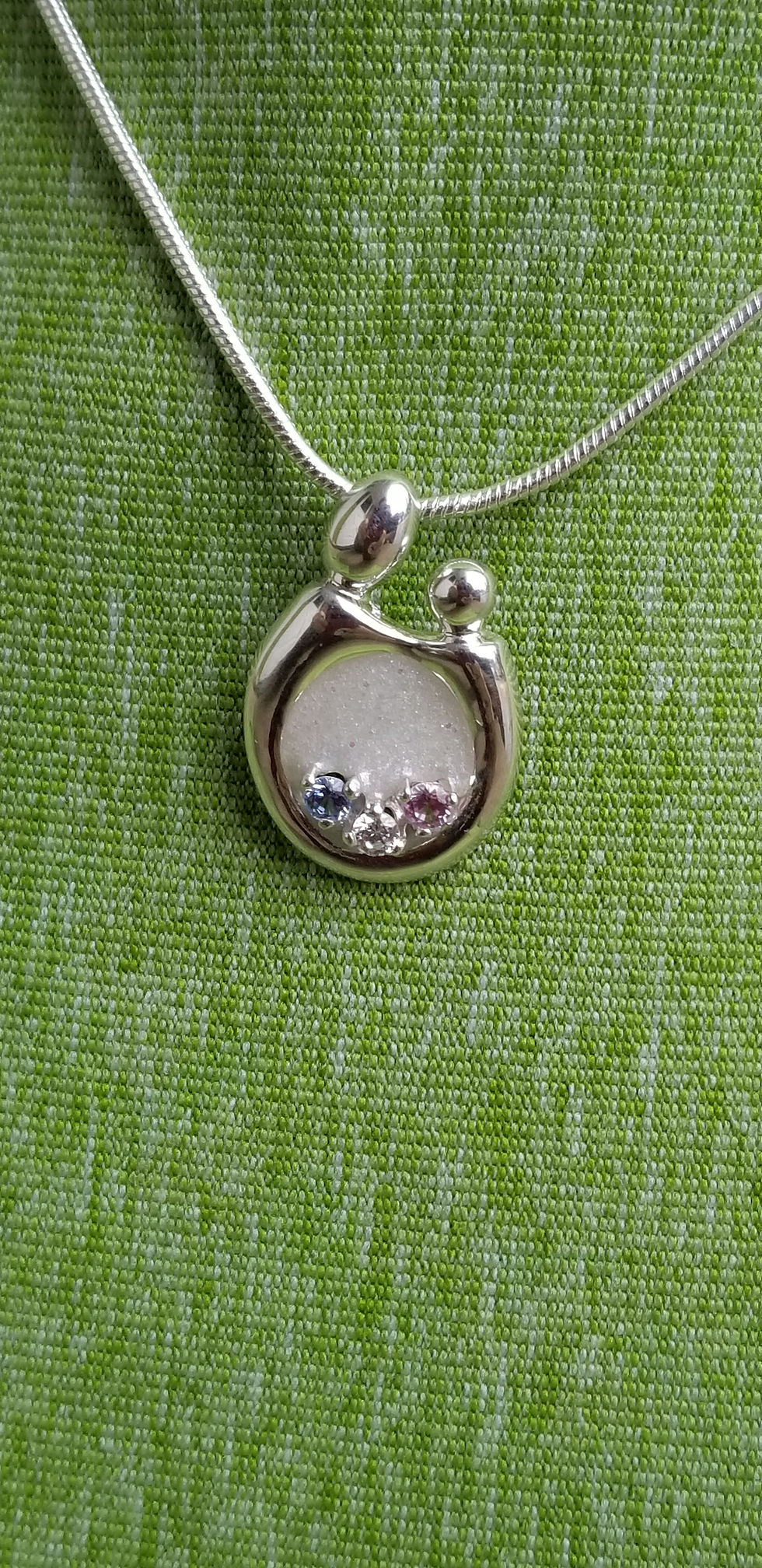 Thumbnail: Mother & Child Pendant