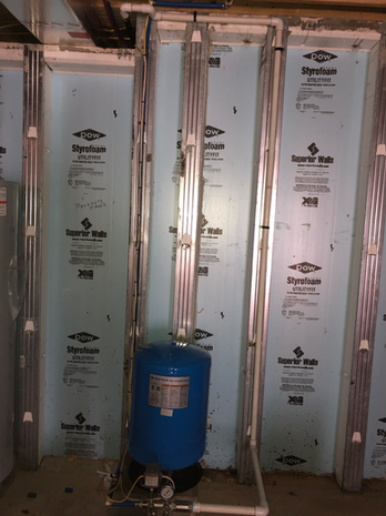 Constant Pressure System well tank Local Plumber for Adams County and York County in Pennsylvania and Baltimore County, Howard County, Washington County, Frederick County, and Carroll County in Maryland. 
