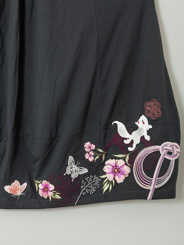 今昔 KJ-29176 -24 こんじゃく『水引の花』2Way総刺繡 スカート