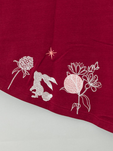 ○黒菟華 AL-759051 -69 KUROTOKA『草原の夜』総刺繡ポンチョ | 【公式