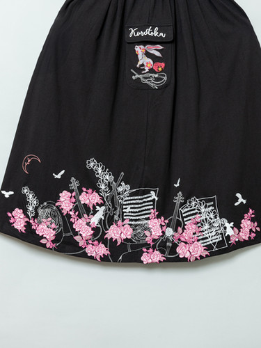 ○黒菟華 AL-759090 - KUROTOKA『薔薇のバイオリン』ALL刺繡スカート
