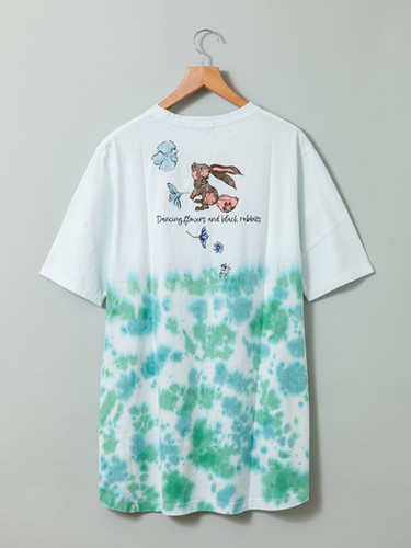 ○黒菟華 AL-759058 -95 『グラデーション花柄』 タイダイ染め刺繍T