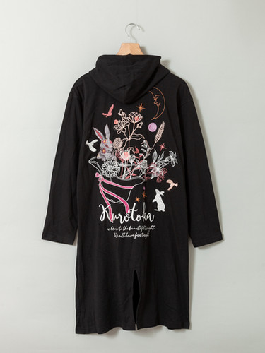 ♡りんご♡ 様　FP Fluffy V-neck ブラック Deep V Neck Pullover / Greige | FUSA